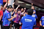 爱游戏体育-瑞士自行车选手力压群雄，勇夺冠军